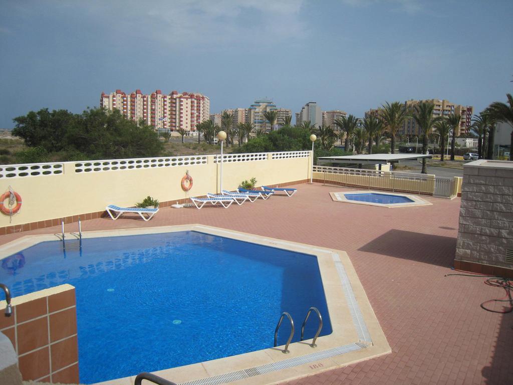 Apartamentos Turisticos Puerto Tomas Maestre La Manga del Mar Menor Rom bilde
