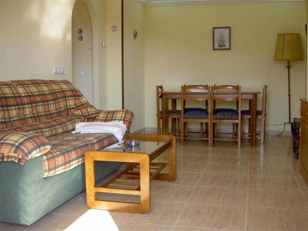 Apartamentos Turisticos Puerto Tomas Maestre La Manga del Mar Menor Eksteriør bilde
