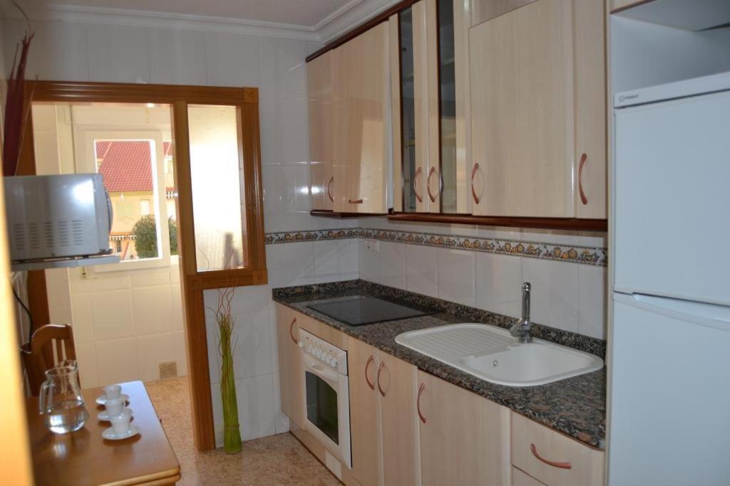 Apartamentos Turisticos Puerto Tomas Maestre La Manga del Mar Menor Eksteriør bilde