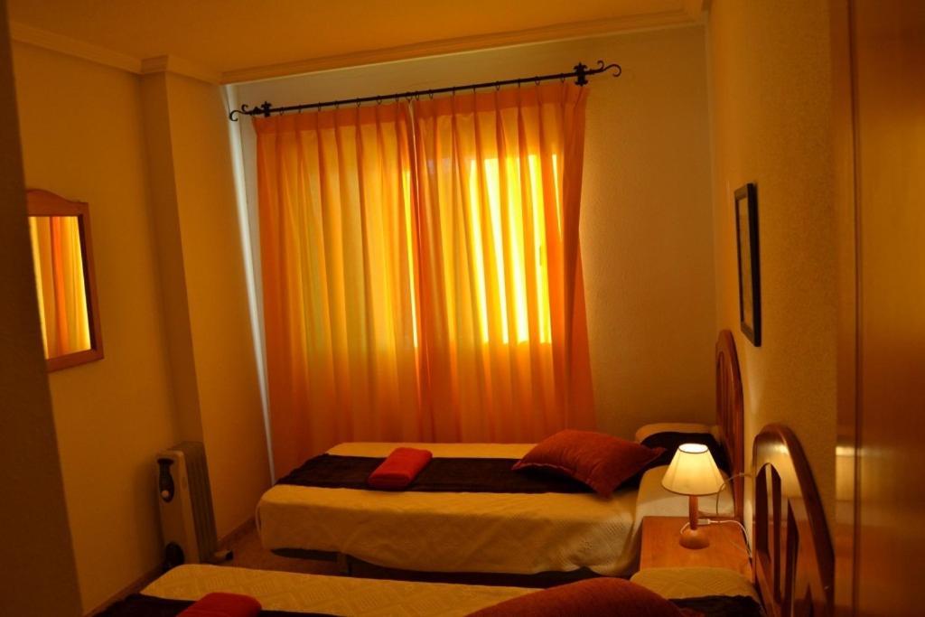 Apartamentos Turisticos Puerto Tomas Maestre La Manga del Mar Menor Rom bilde