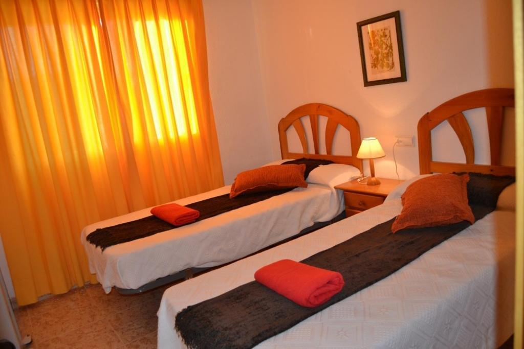 Apartamentos Turisticos Puerto Tomas Maestre La Manga del Mar Menor Rom bilde