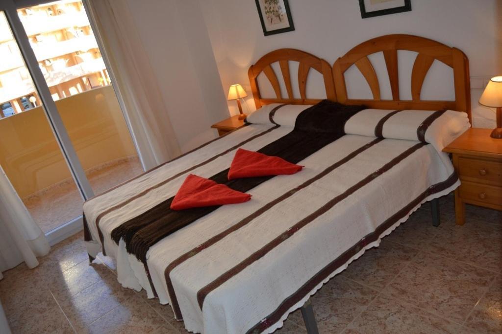 Apartamentos Turisticos Puerto Tomas Maestre La Manga del Mar Menor Rom bilde